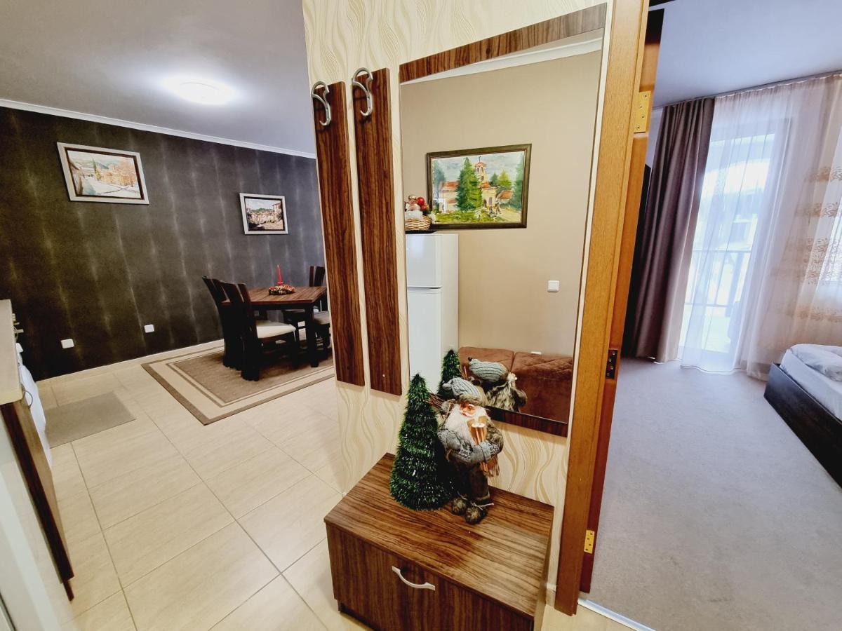Grand Monastery Hotel Apartments 潘波洛沃 外观 照片